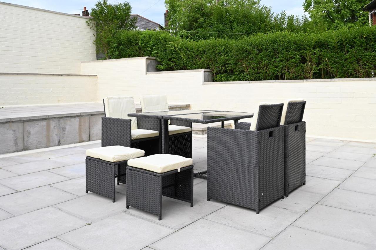 Sleek And Stylish 3 Bed In Bolton - Garden - Parking Villa Exterior photo